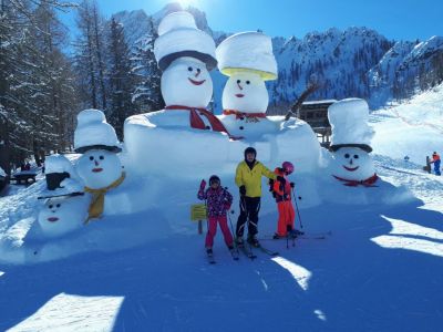 Předvánoční lyžování v italských Dolomitech 