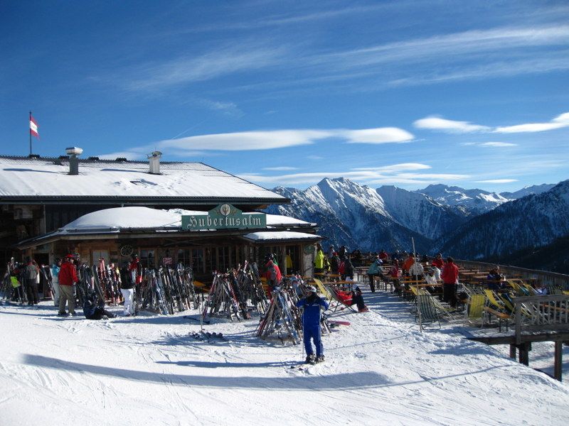 Ski Amade